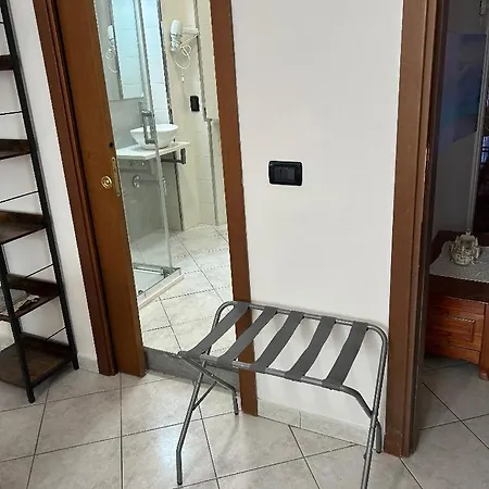בית הארחה Vela Azzurra Nello 3*